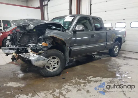 2002 Chevrolet Silverado 1500 Ls from USA, damaged, VIN 1GCEK19T32E209340